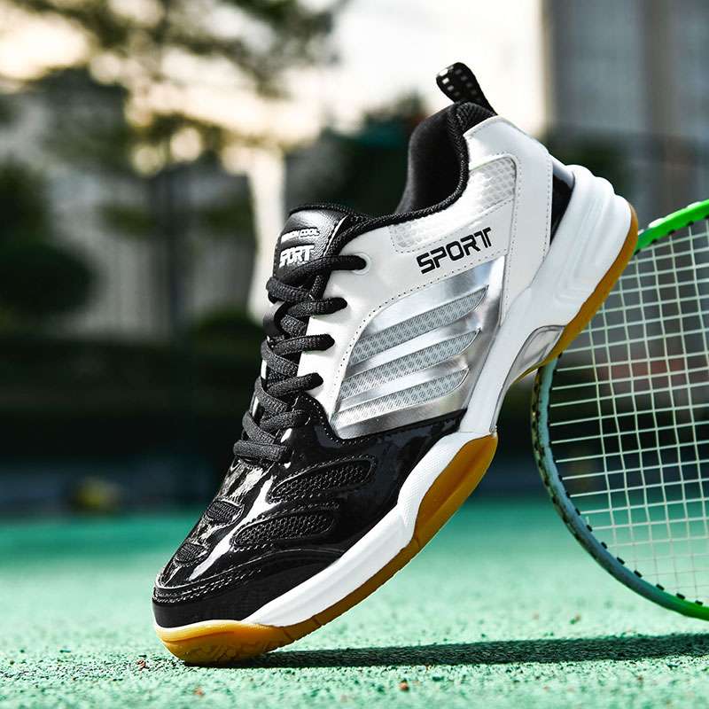Nowe męskie buty do badmintona – Badminton Cup recenzja i cena